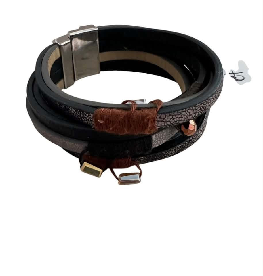 FAUX LEATHER STACKED BRACELET LOOSE BEADS 84