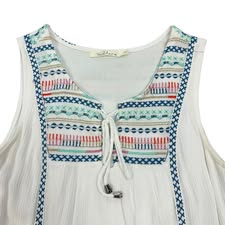 SOLITAIRE EMBROIDERED WHITE DRESS 64 MEDIUM