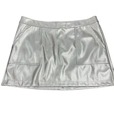 A NEW DAY SILVER METALLIC SKIRT NWT LARGE
