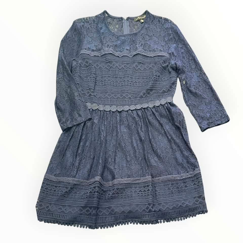 CITY TRIANGLES NAVY LACE DRESS 164 Sz 14/15