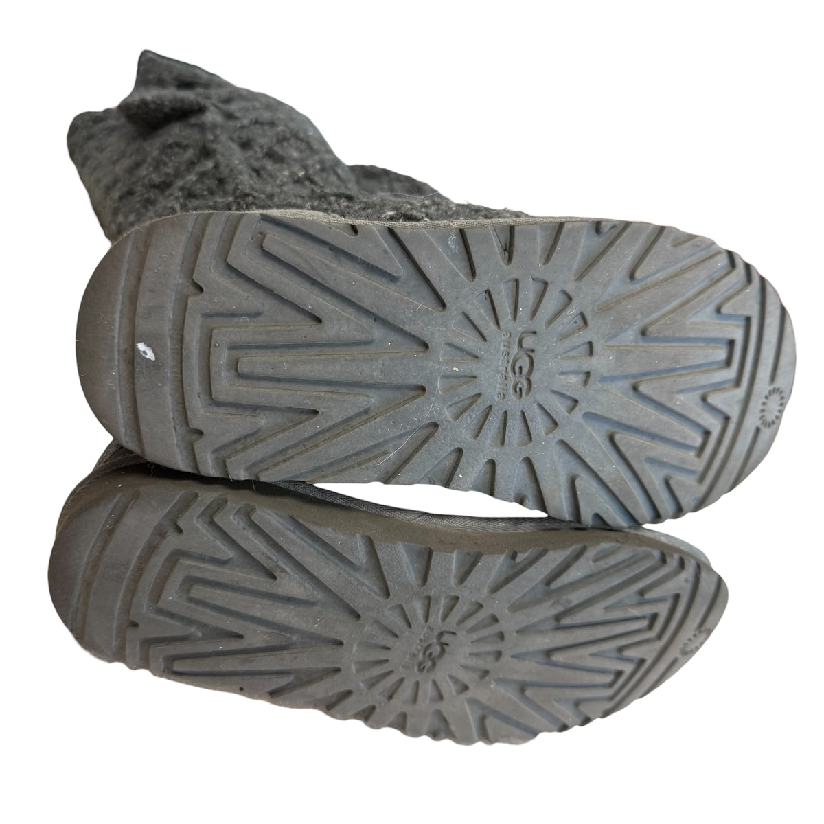 UGG AUSTRALIA CLASSIC CARDY KNIT BOOTS GRAY 251 SZ 8