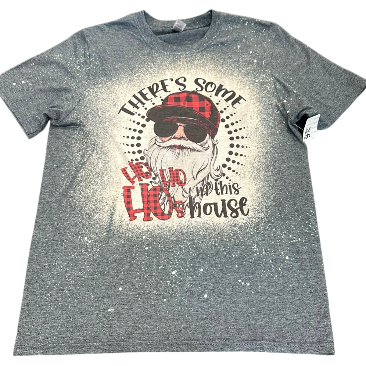 GRAY BLEACHED TSHIRT SANTA HOS IN THIS HOUSE 289 MEDIUM