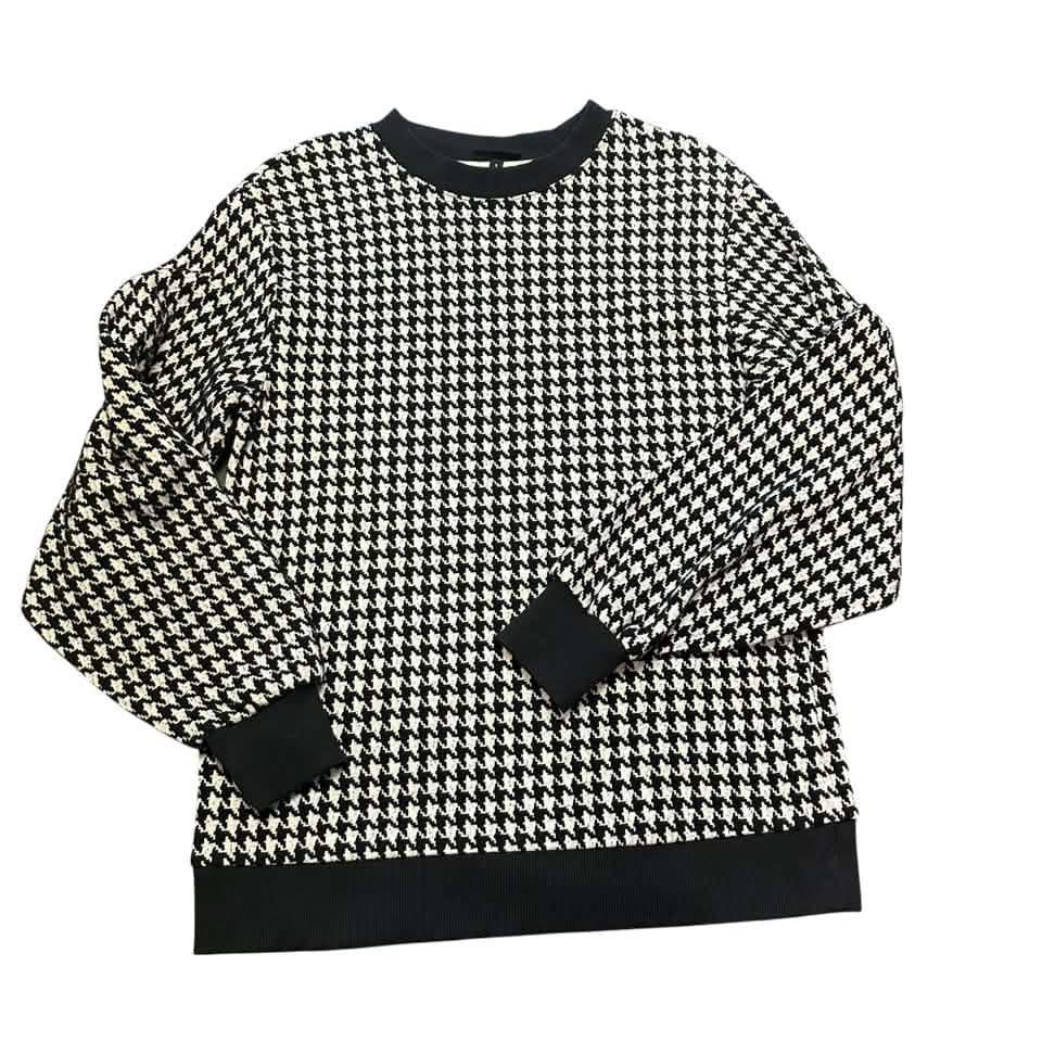 WHO WHAT WEAR BLACK WHITE HOUNDSTOOTH SWEATER 100 SMALL