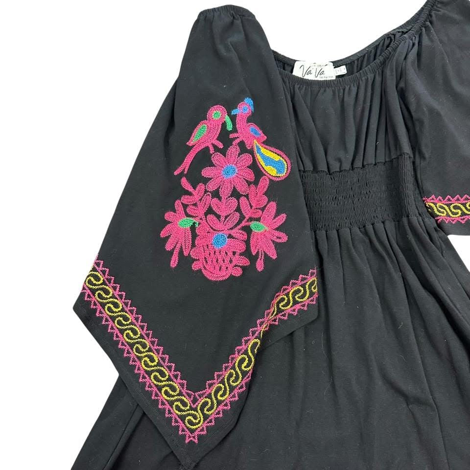 VA VA BY JOY HON BLACK EMBROIDERED DRESS 100 MEDIUM