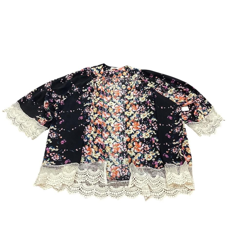 UMGEE BLACK FLORAL KIMONO 15 S/M