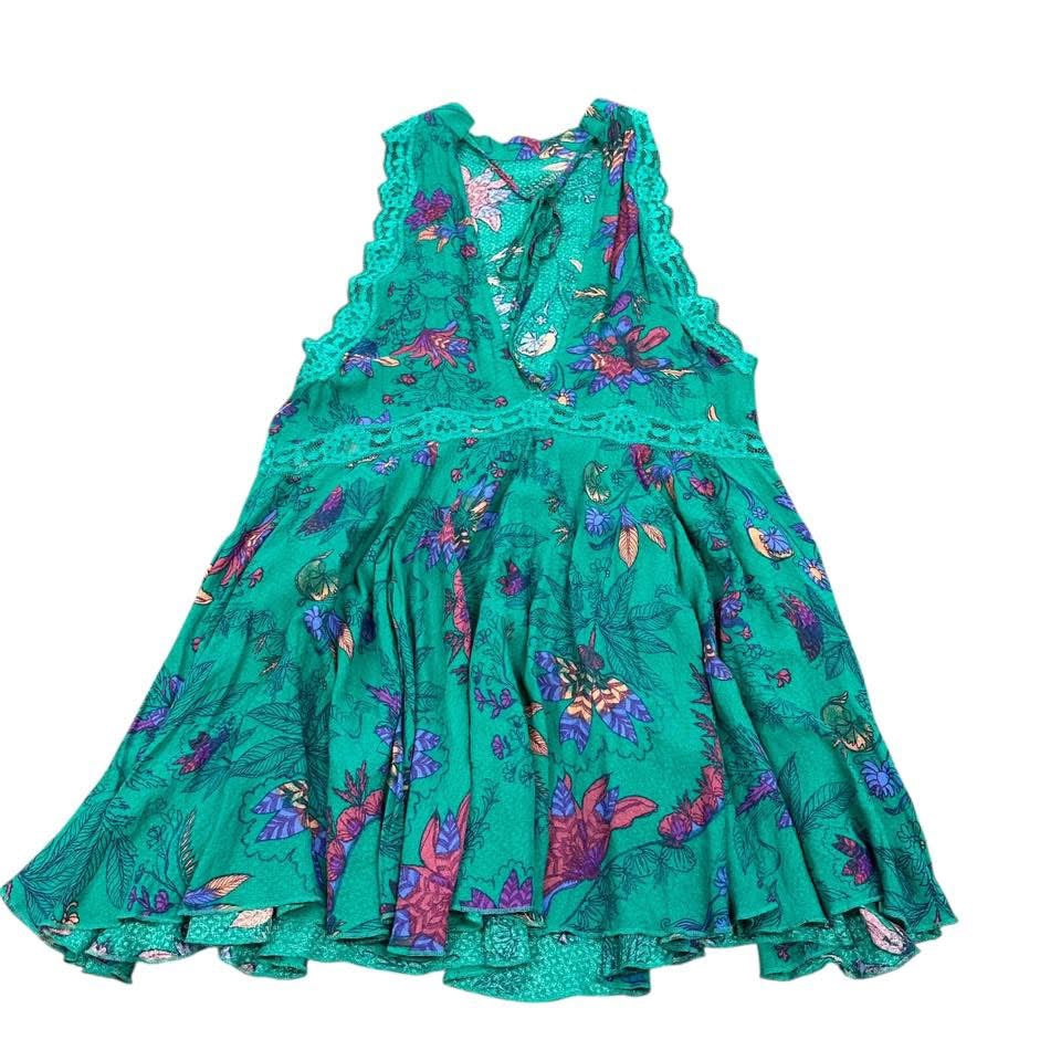 FREE PEOPLE GREEN FLORAL TUNIC XS