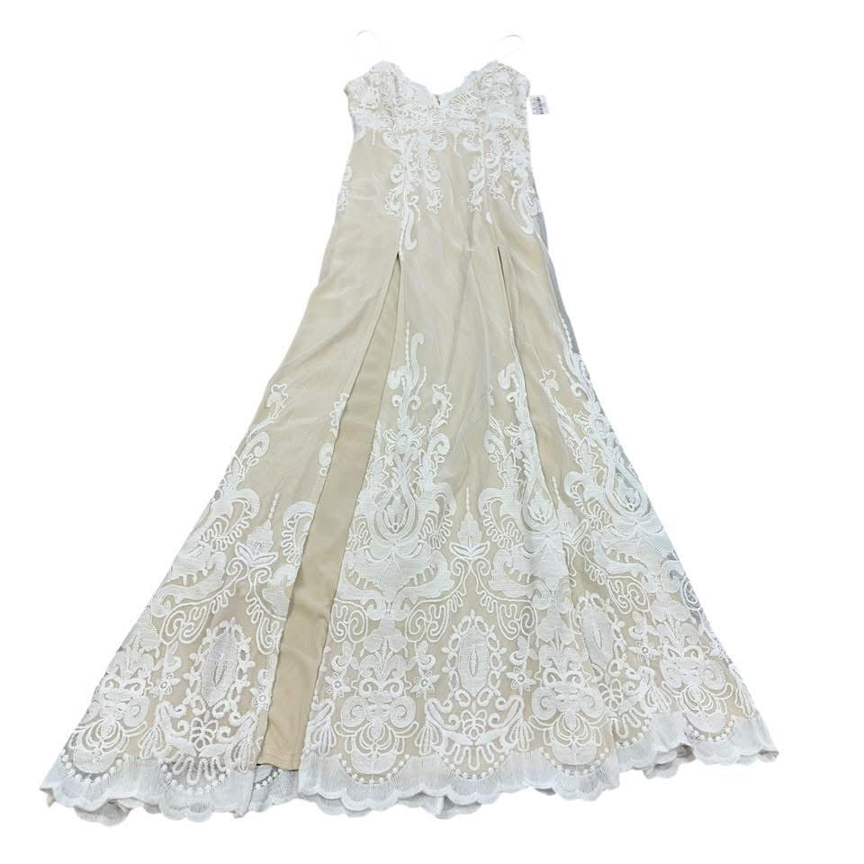SOUTHERN FRIED CHICS IVORY LACE DRESS 147 NWT SMALL
