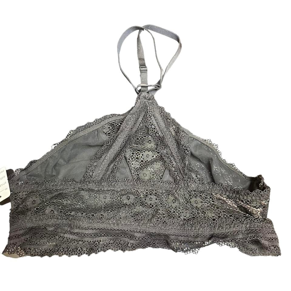 VICTORIA SECRET BLACK BRALETTE LARGE $9.99