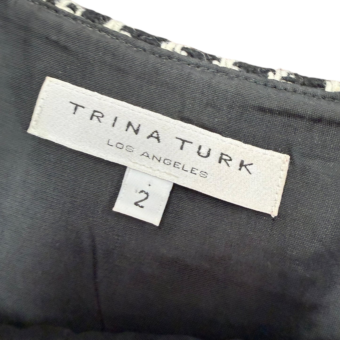 TRINA TURK BLACK WHITE HOUNDSTOOTH SKIRT 241 SZ 2