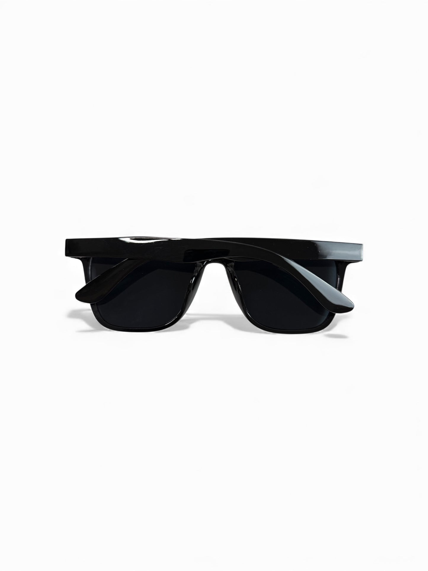 BLACK SQUARE SLEEK SUNGLASSES NEW