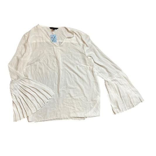 BANANA REPUBLIC - WHITE PLEATED SLEEVE BLOUSE - SMALL