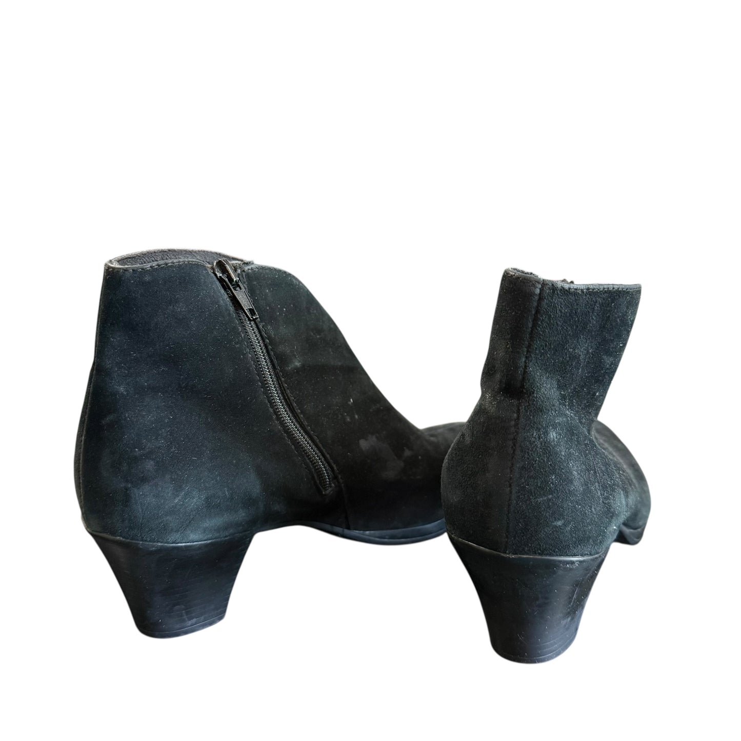 MUNRO BLACK SUEDE ANKLE BOOTIES 100 SZ 7.5