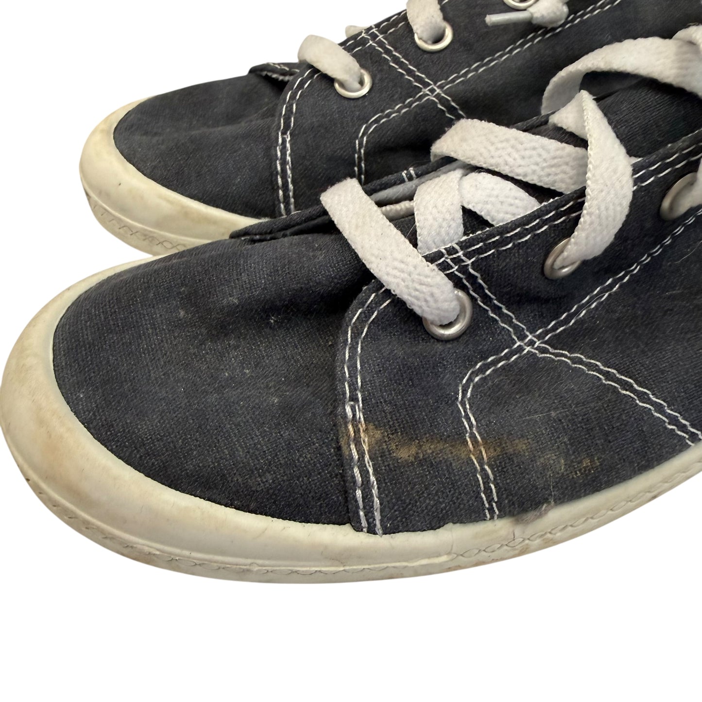 TIME & TRU BLACK SCRUNCHY BACK SNEAKERS 233 Sz 9
