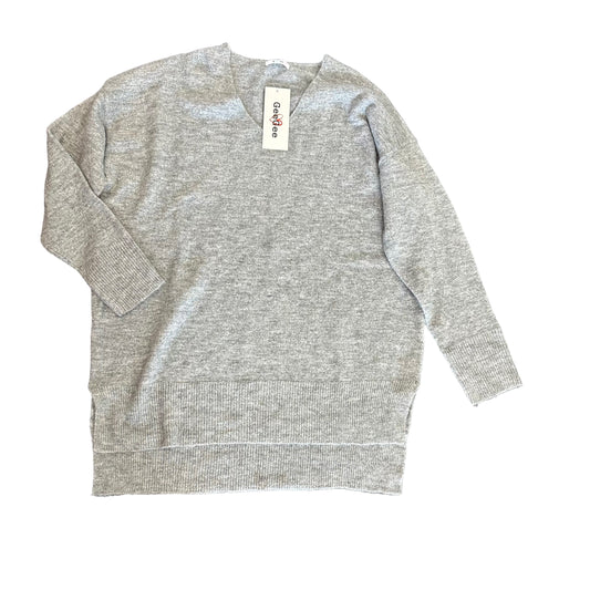 GEEGEE GRAY SWEATER - 1XL - NWT - 125