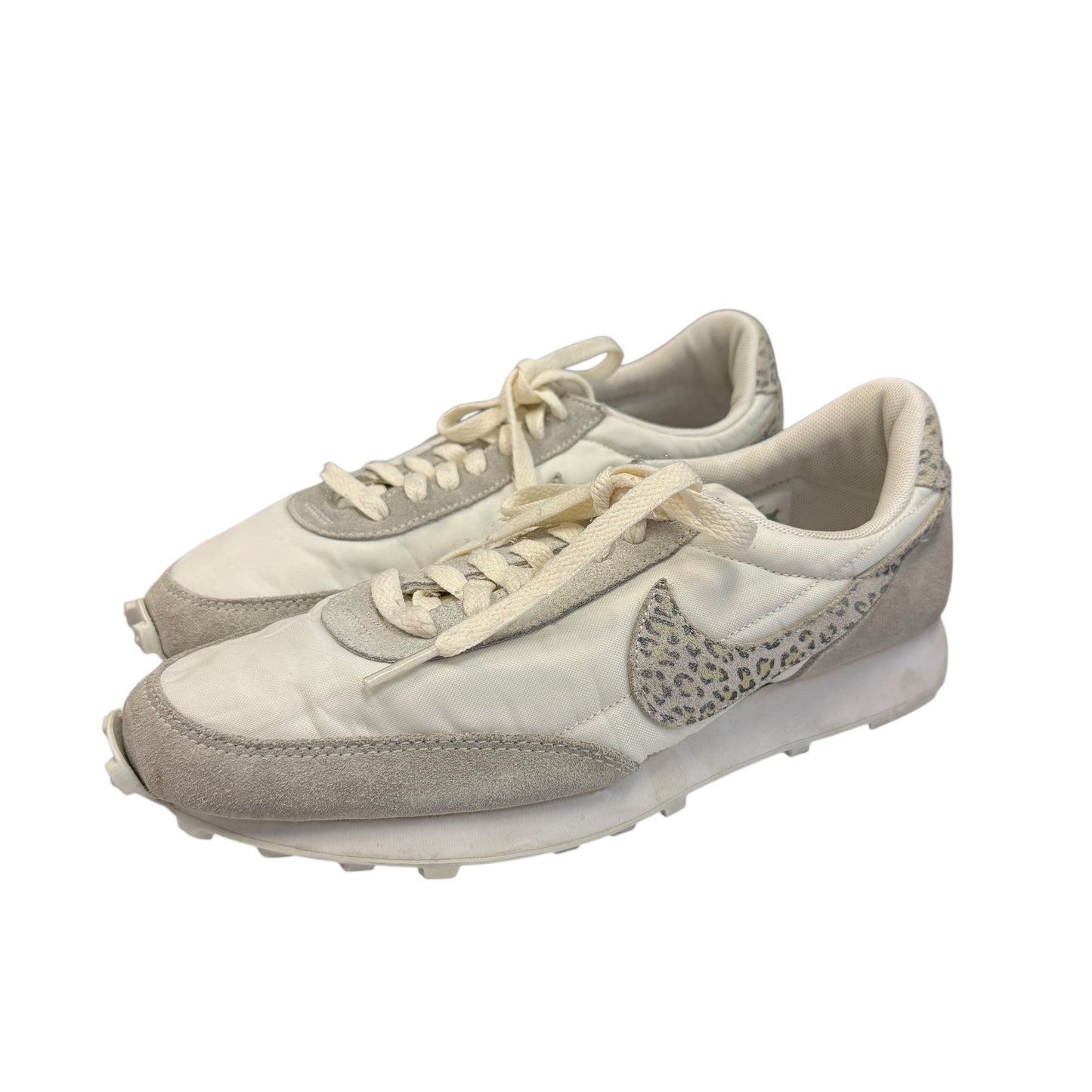 NIKE DAYBREAK SE SNEAKERS WHITE LEOPARD PRINT 100 SZ 9