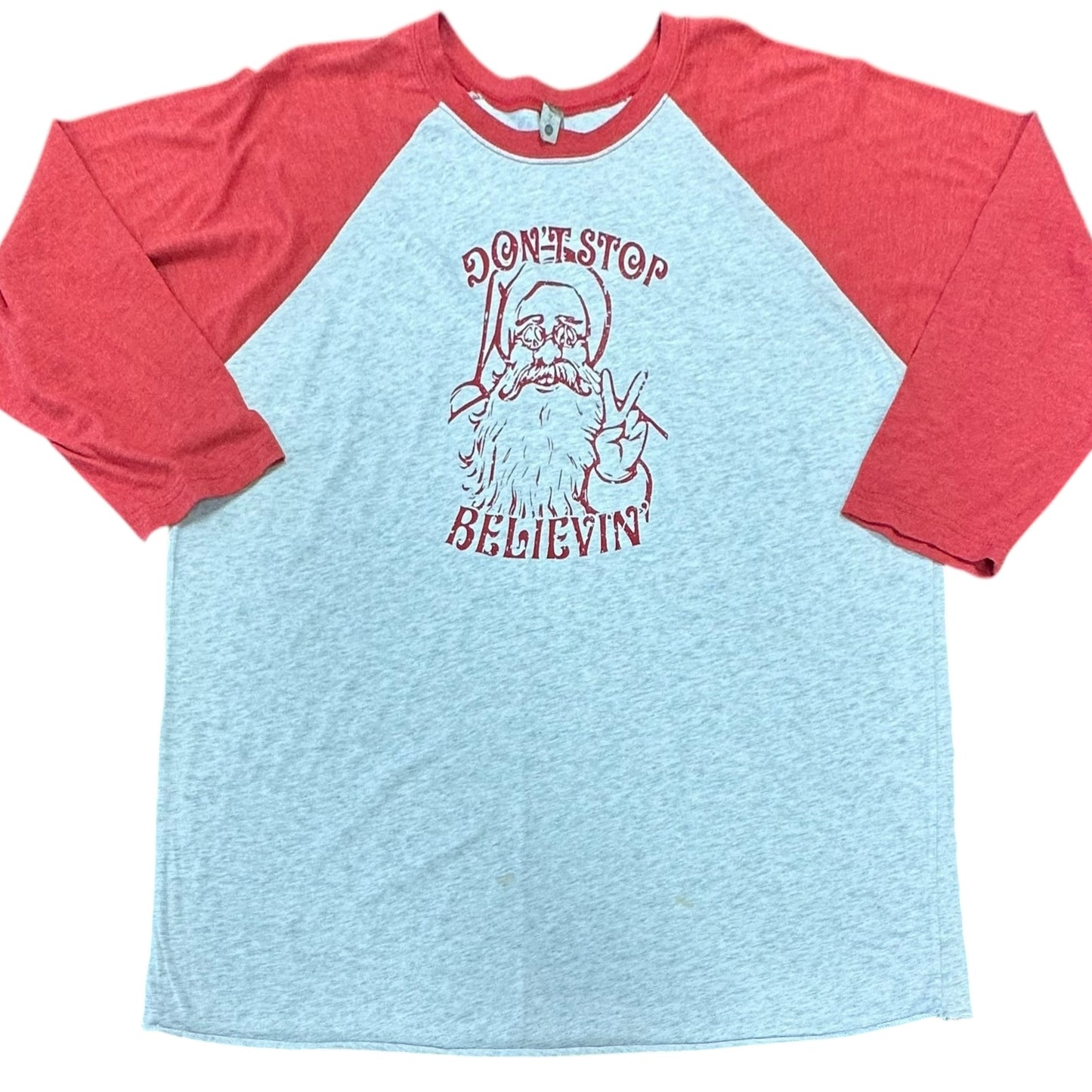 RED GRAY RAGLAN SANTA DONT STOP BELIEVIN SHIRT 7 XXL