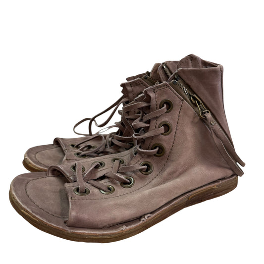 AS 98 TAUPE LEATHER RHETT LACE UP SANDALS NWOT 100 SZ 7
