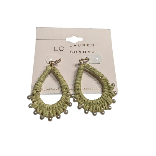 LC LAUREN CONRAD GREEN PEARL TEARDROP EARRINGS 219 OS