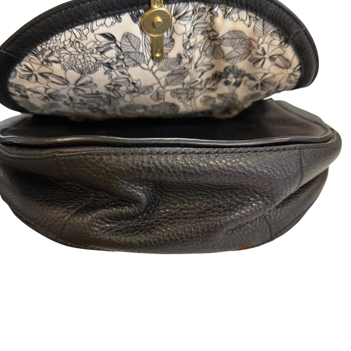 VERA BRADLEY BLACK PEBBLE LEATHER CROSSBODY PURSE 263 OS
