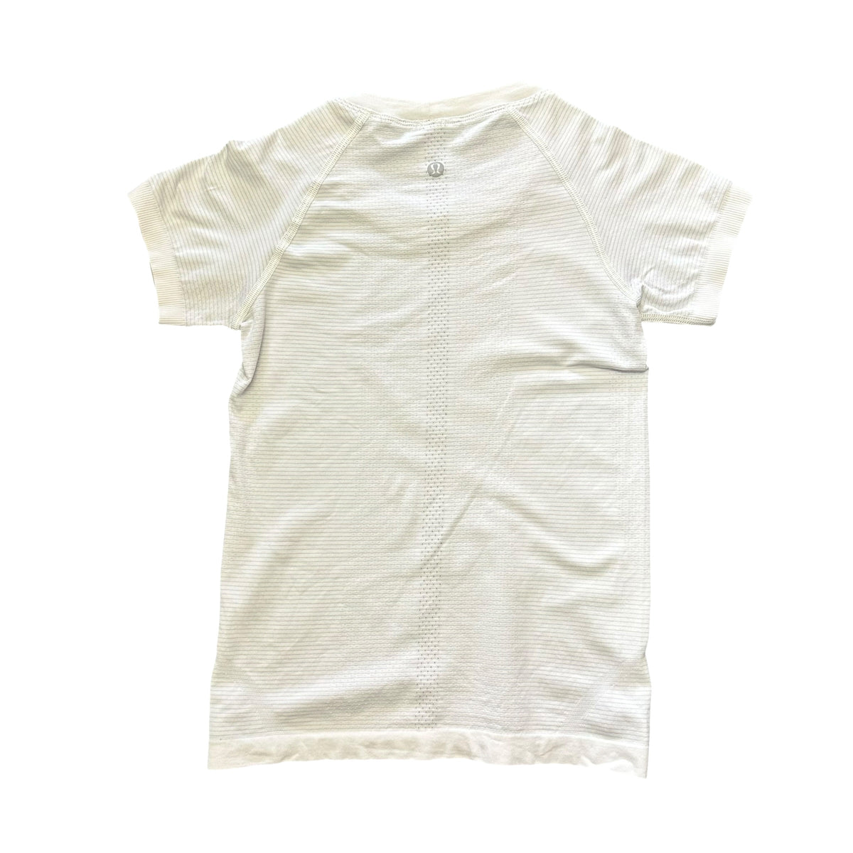 LULULEMON WHITE SHORT SLEEVE TOP 122 SZ 2