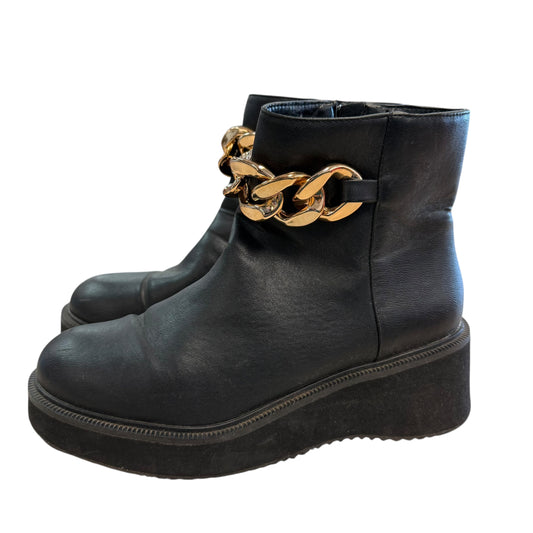 BAMBOO CHUNKY BOOTS W CHAINLINKS 100 SZ 9