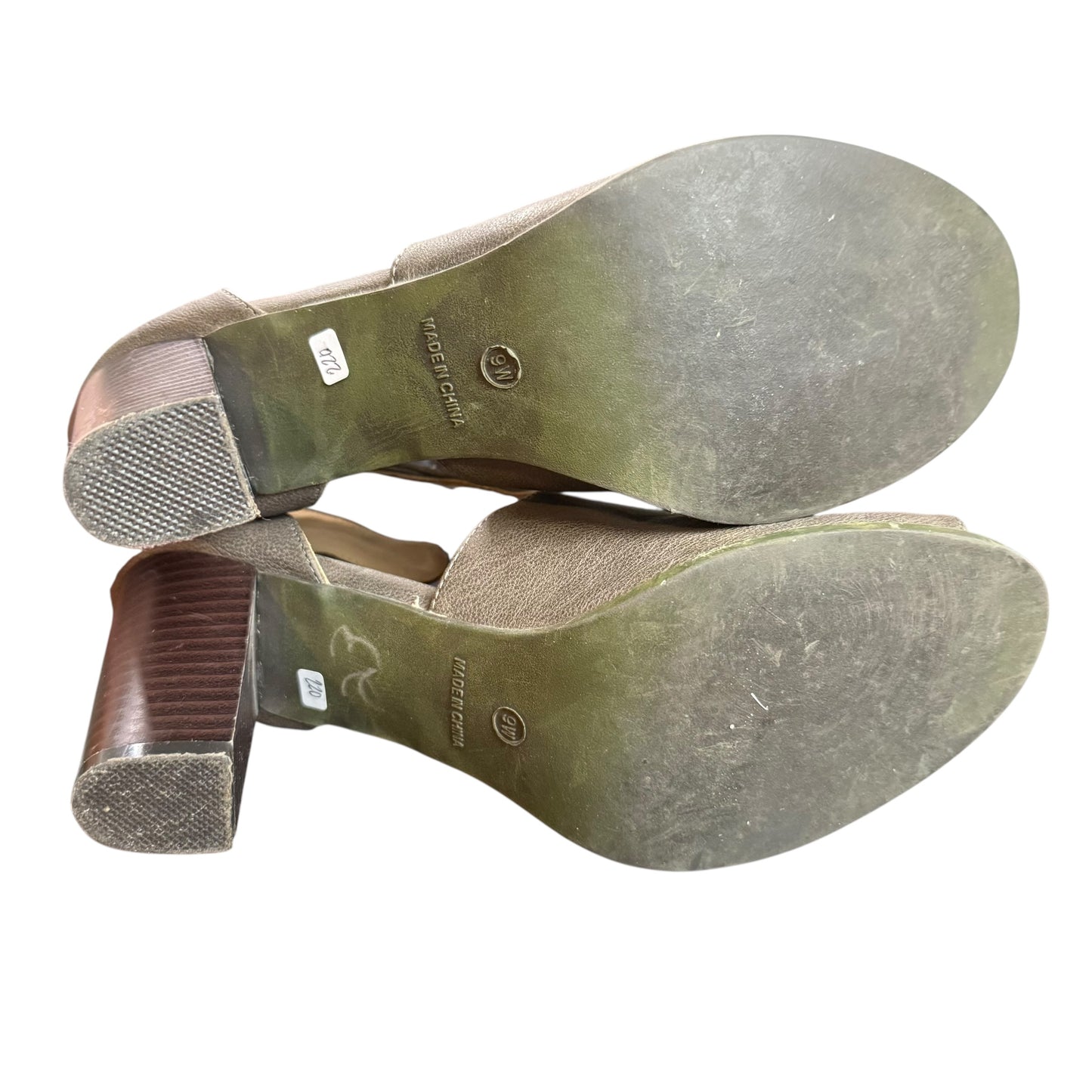REPORT BELLE PEEP TOE CUT OUT BOOTIES TAUPE 220 9 WIDE