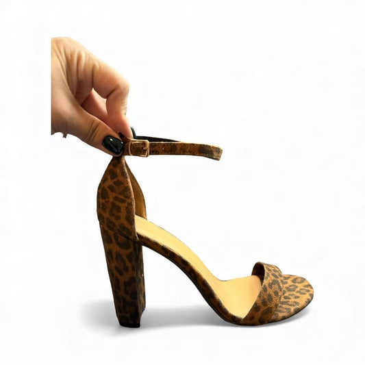 JUST FAB LEOPARD HEELS ANKLE STRAP 
Sz 8