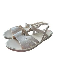 ZAXY WHITE RUBBER SANDALS SZ 10