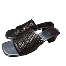 COLE HAHN BLACK SANDALS SZ 9.5AA