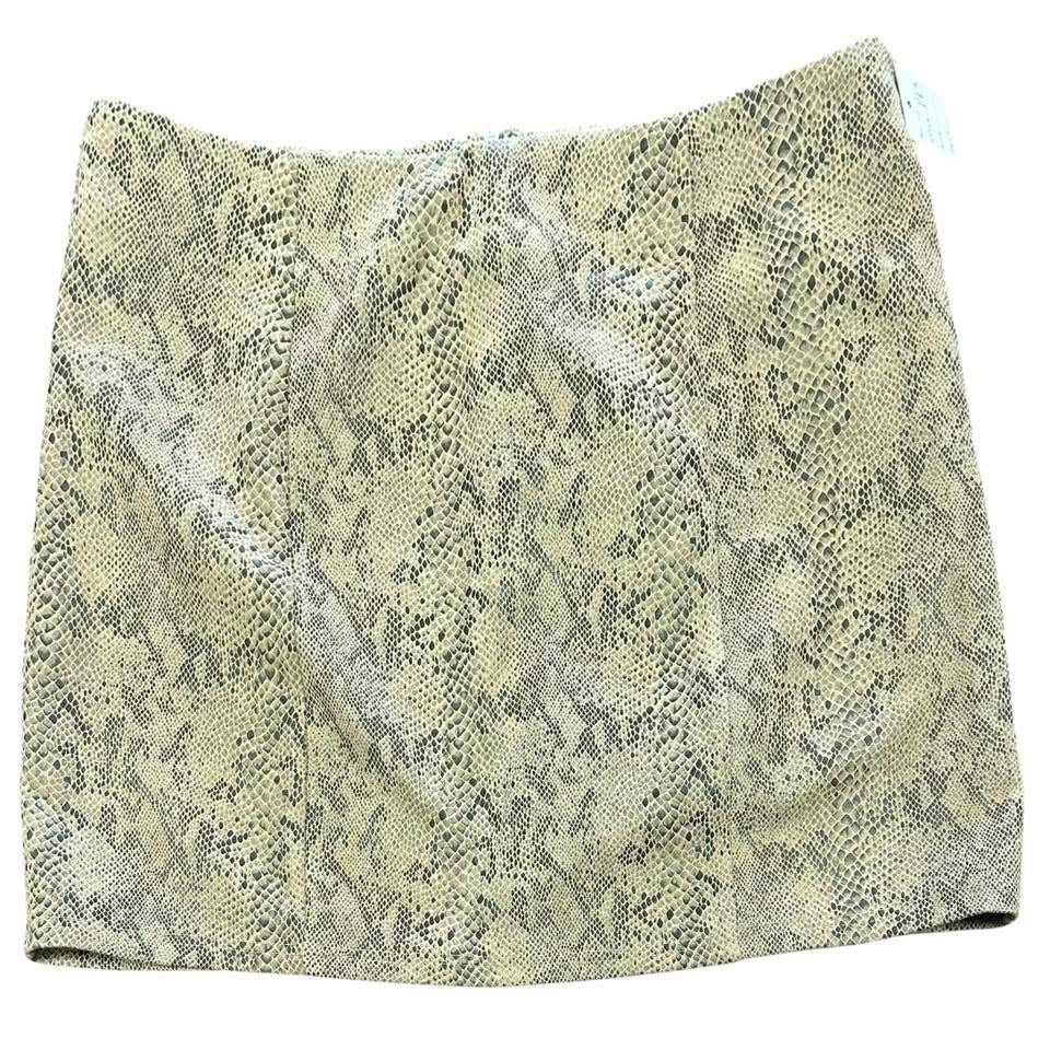 EE SOME SNAKESKIN TAN SKIRT 143 NWT LARGE