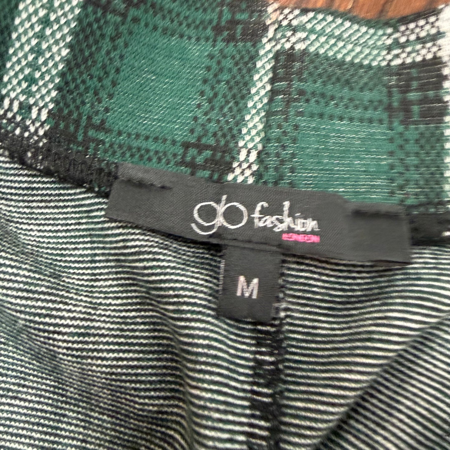 GO FASHION GREEN PLAID PULL ON SKATER SKIRT 143 MEDIUM