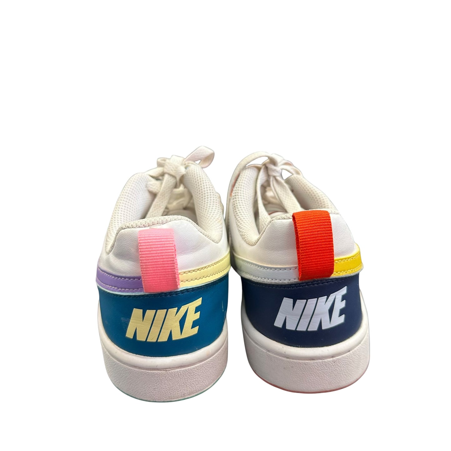 NIKE LOW COLORFUL 56 SZ 6Y/8W