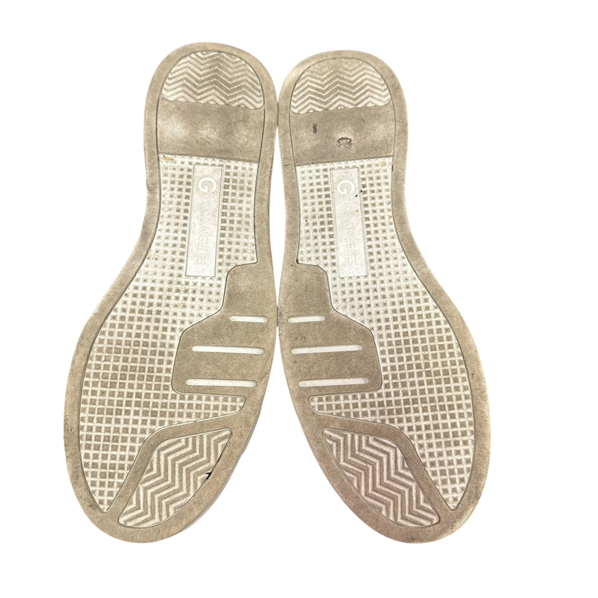 GBG BY GUESS WHITE PLATFORM SNEAKERS 143 SZ 9