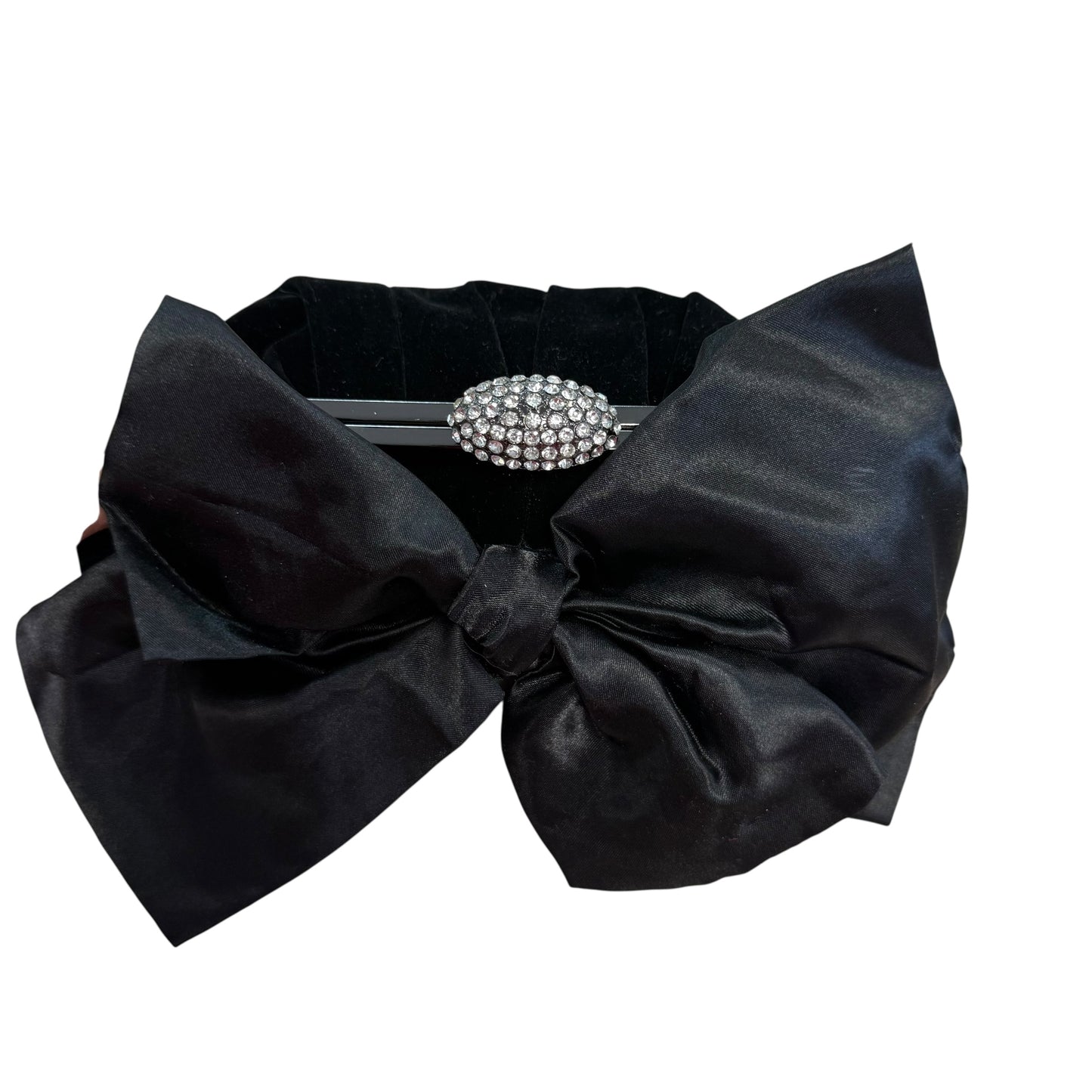 NEIMAN MARCUS BLACK VELVET PURSE W SATIN BOW SHOULDER STRAP 249