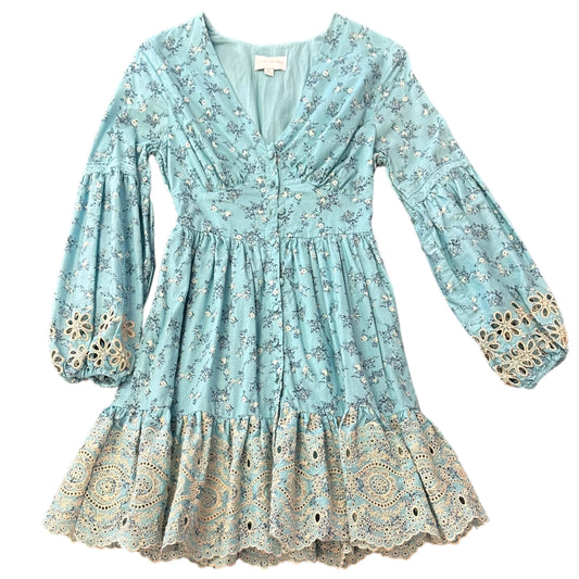 A COLLECTIVE STORY BLUE FLORAL EYELET DRESS 100 XS