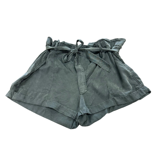 AERIE BLACK BELTED SHORTS LARGE