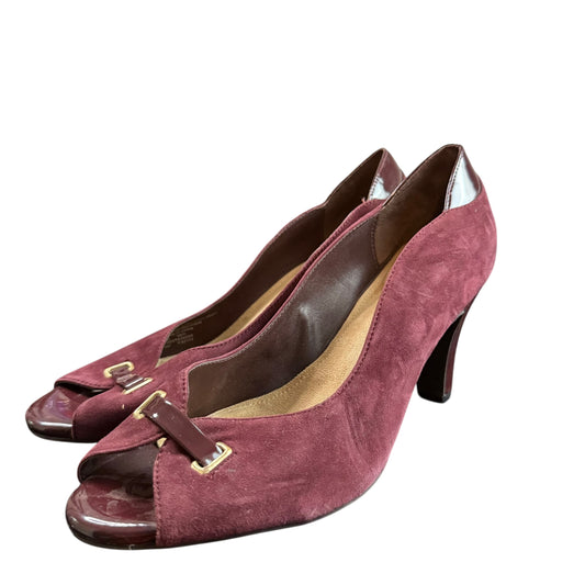 GIANNI BINI BURGUNY SUEDE PEEP TOE HEELS 220 9M