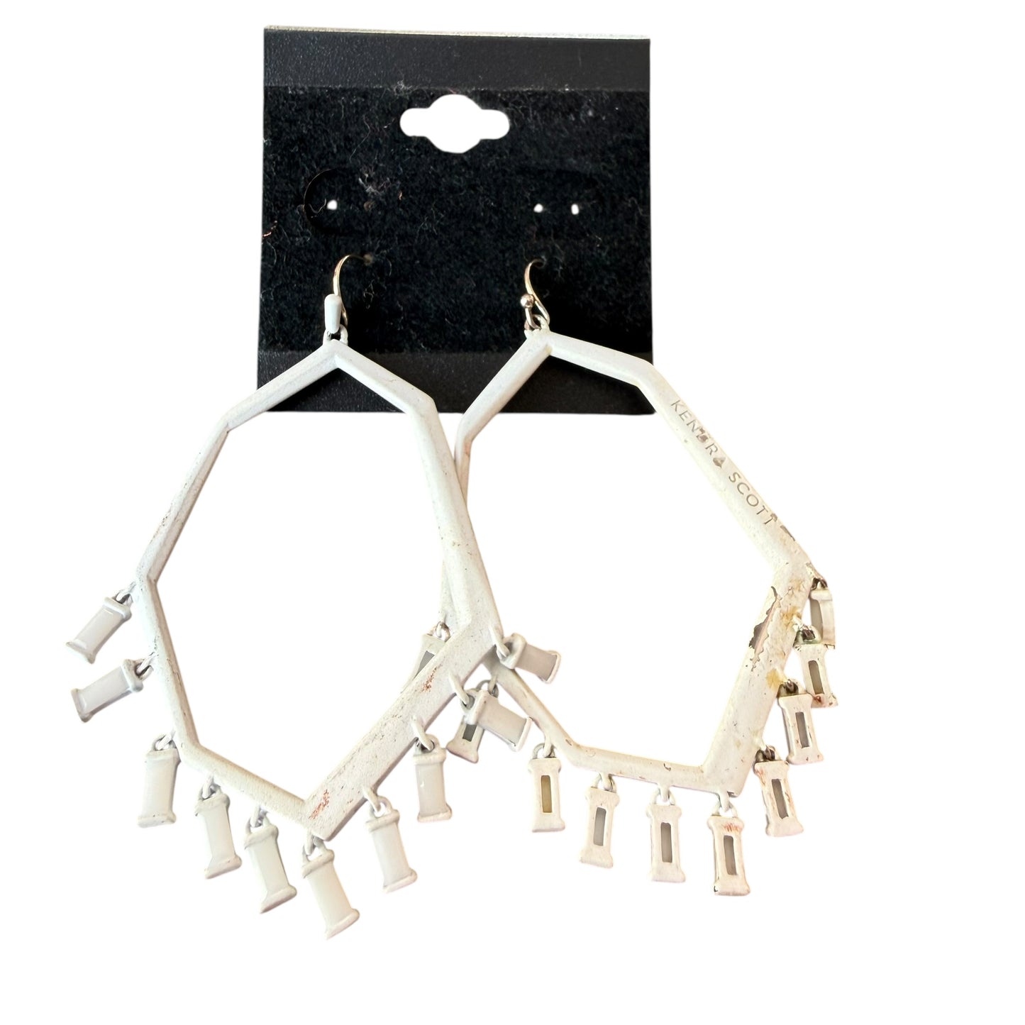KENDRA SCOTT THOMAS MATTE WHITE EARRINGS 158**