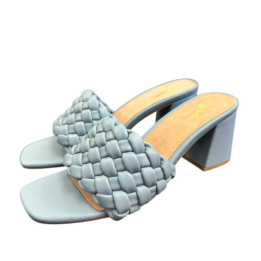 SEYCHELLES BLUE BRAIDED OPEN TOE HEELS 123 SZ 10