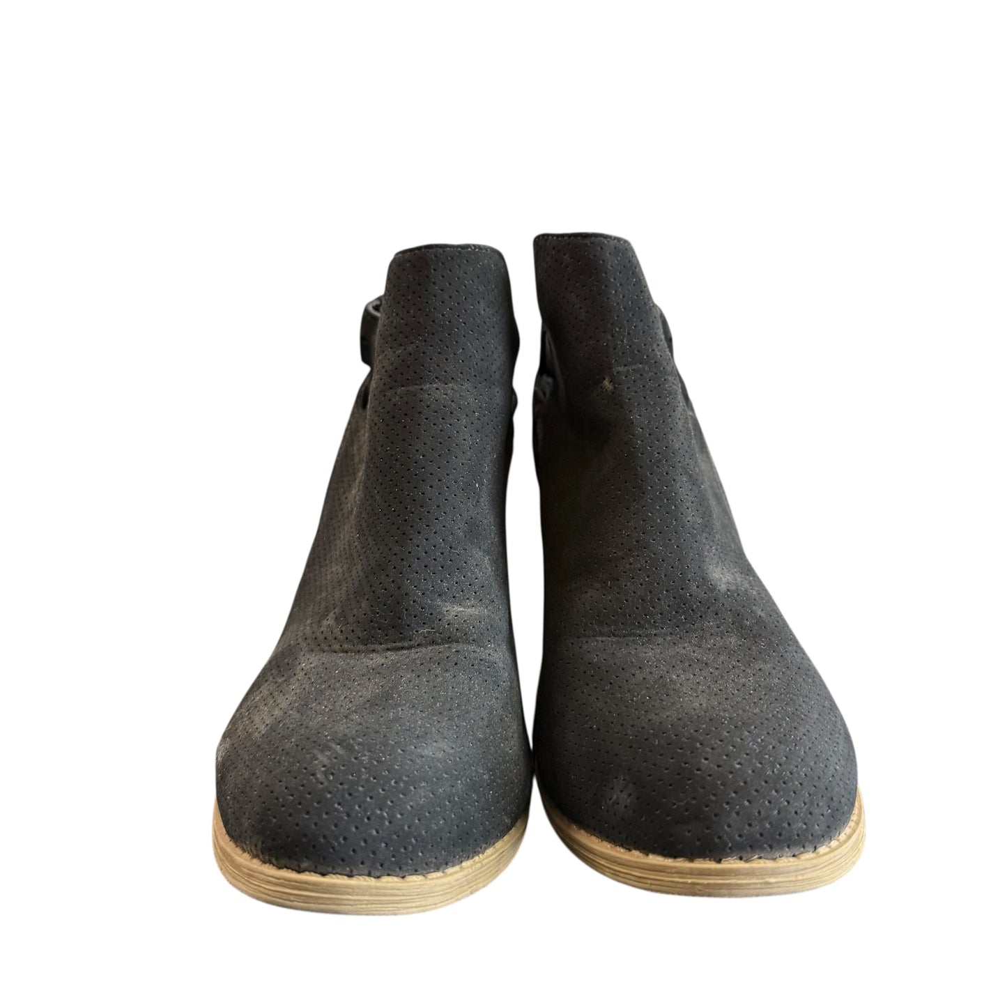 BLACK FAUX SUEDE ANKLE BOOTIES 100 SZ 7