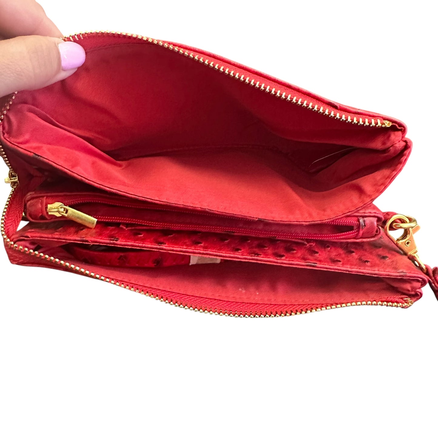 FAUX RED LEATHER EMBOSSED CROSSBODY OS