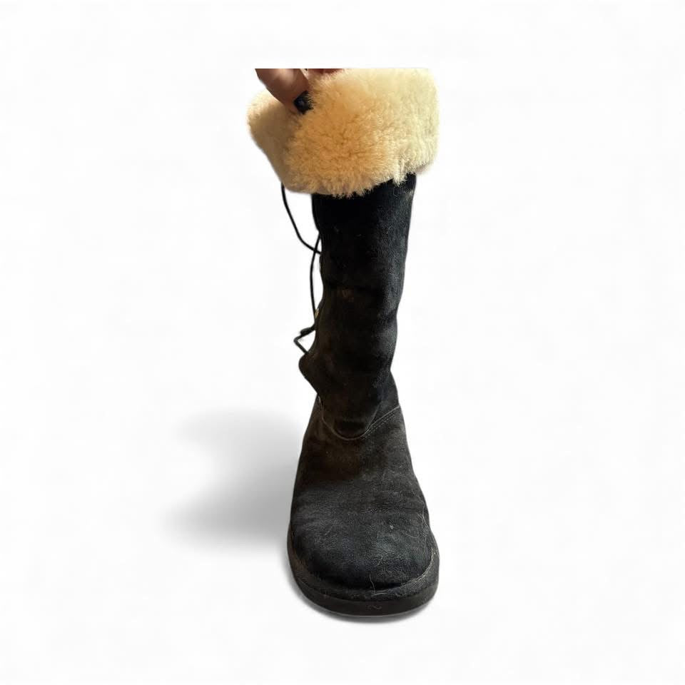 UGG AUSTRALIA UPSIDE TALL BLACK W SHEEPSKIN LINING BOOTS 
SZ 8/9