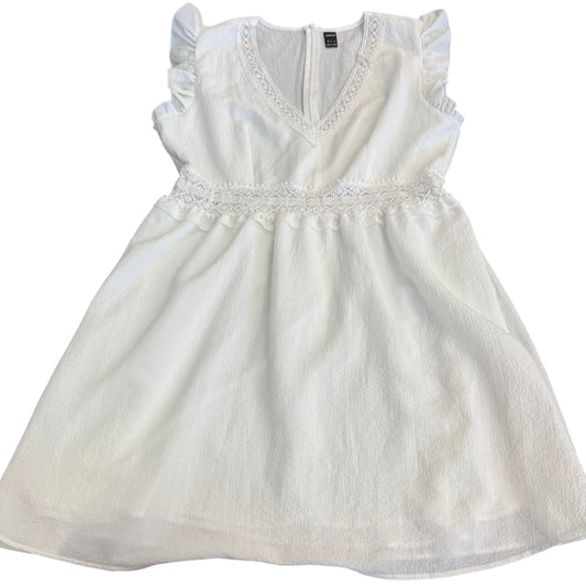SHEIN WHITE DRESS FLUTTER SLEEVES CROCHET 100 XL