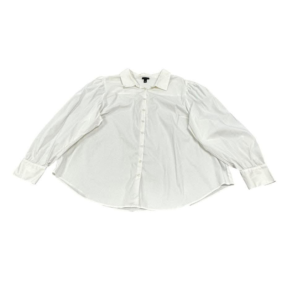 TORRID WHITE BUTTON UP BLOUSE 227 3X *SPOTS