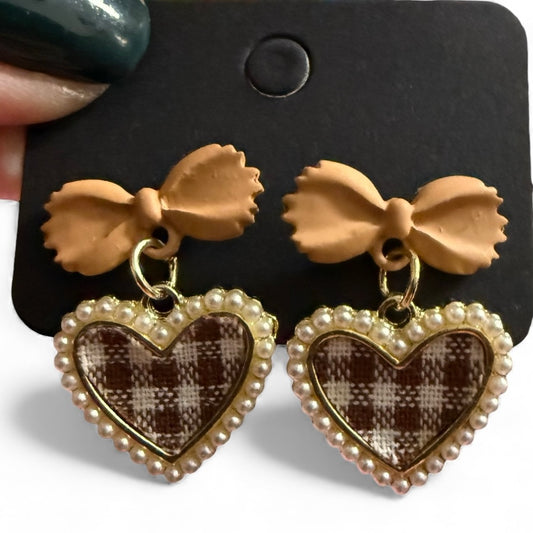 BROWN PLAID HEART BOW EARRINGS NEW