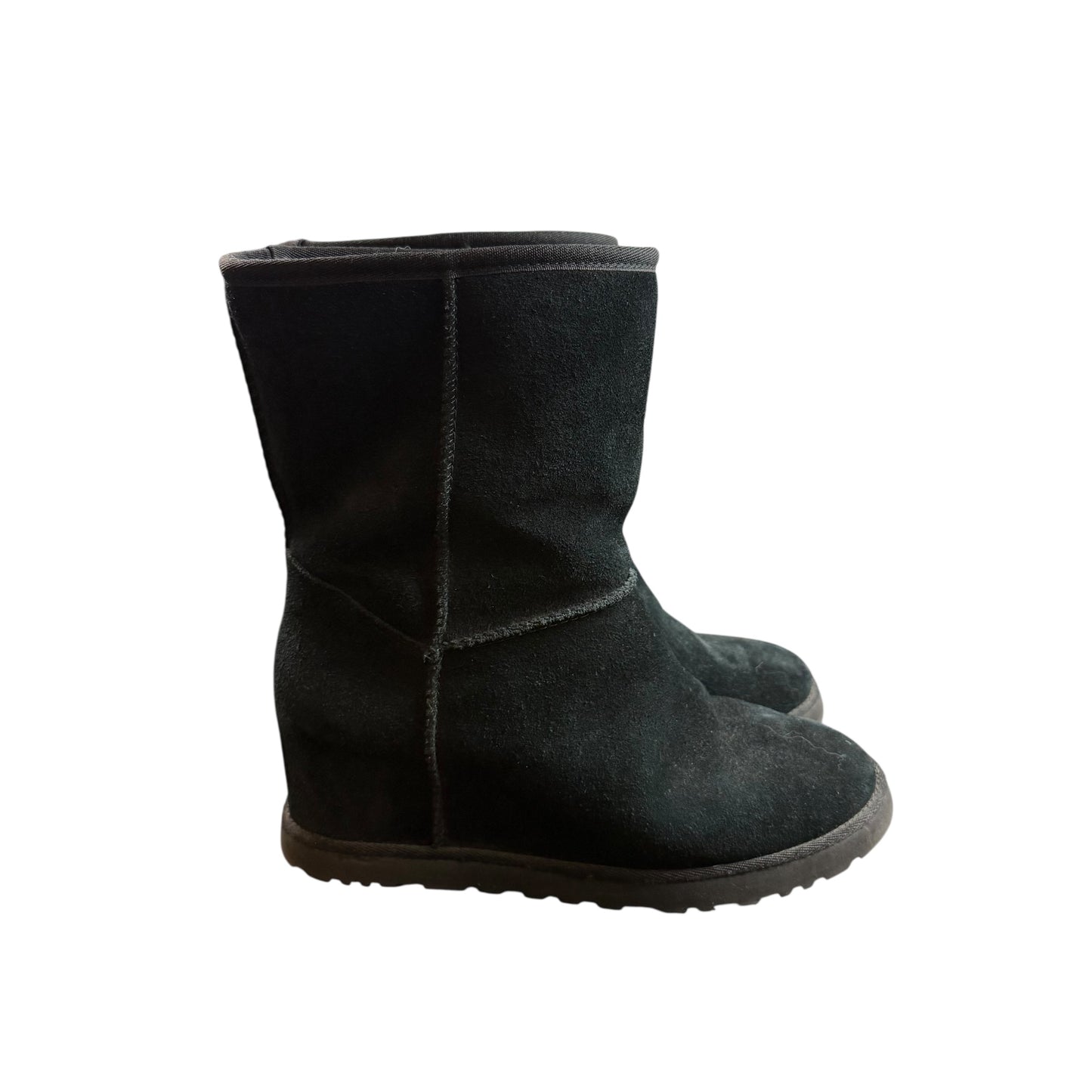 UGG CLASSIC FEMME SHORT BOOTS BLACK SUEDE 251 SZ 8.5