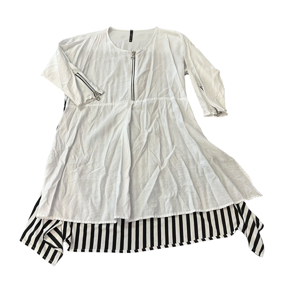 IC BLACK WHITE STRIPED TUNIC TOP 276 SMALL