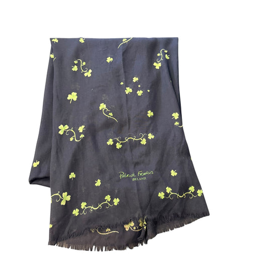 PATRICK FRANCIS NAVY SHAMROCK GREEN SCARF 216