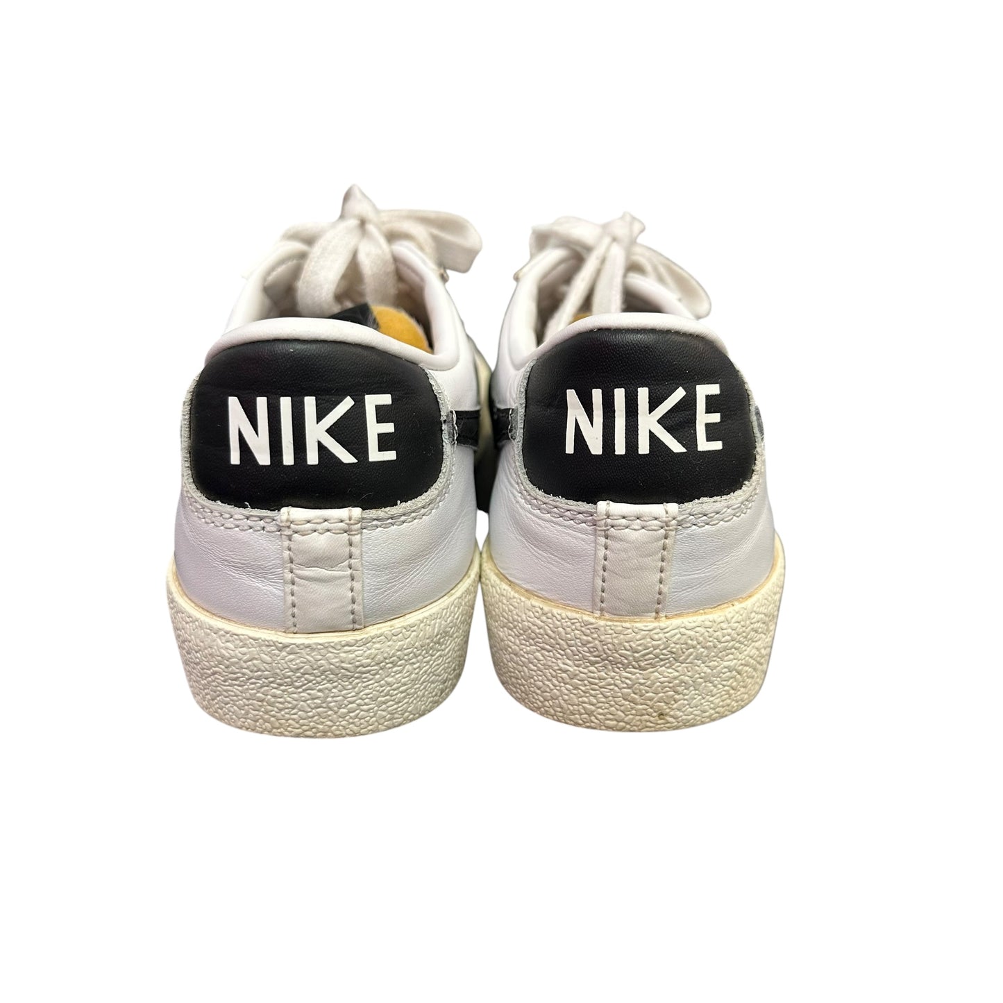 NIKE WHITE LOW LACE UP SNEAKERS 14 SZ 7.5