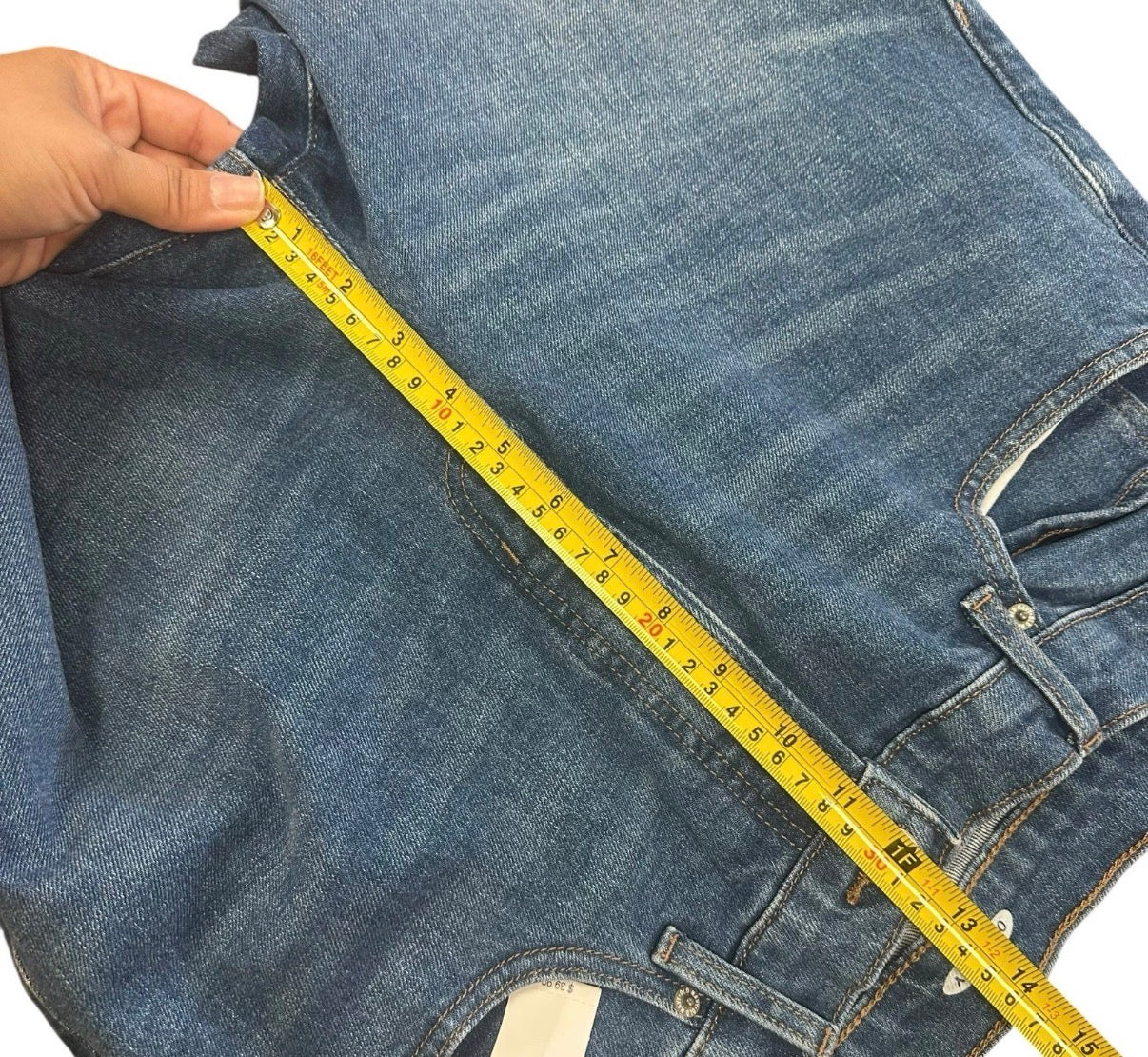 OLD NAVY WOMENS JEANS SZ 12 BLUE DENIM STRAIGHT LEG HIGH WAISTED NWT